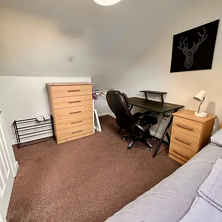 Spacious In Homestay