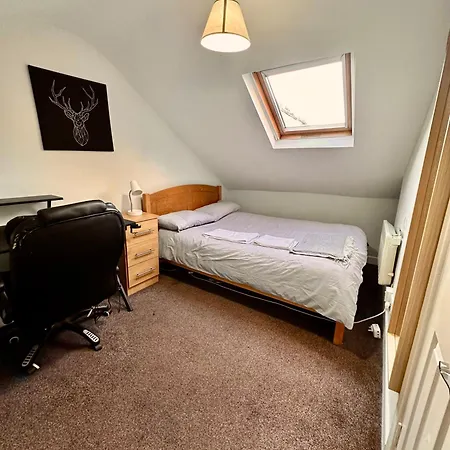 Homestay Spacious In *